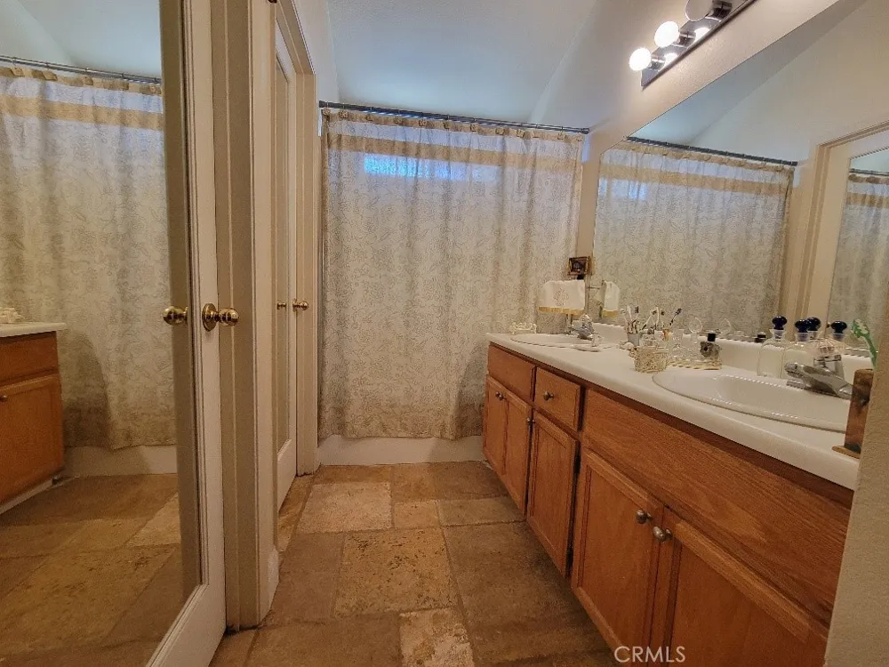 2101 Canal Farm Lane Los Banos, CA 93635