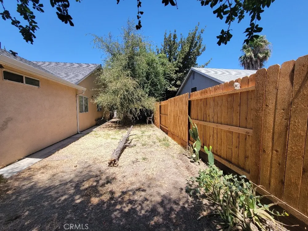 2101 Canal Farm Lane Los Banos, CA 93635