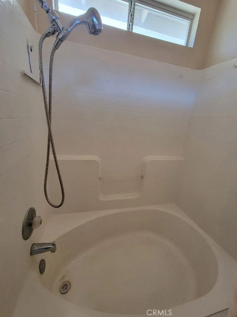 2101 Canal Farm Lane Los Banos, CA 93635