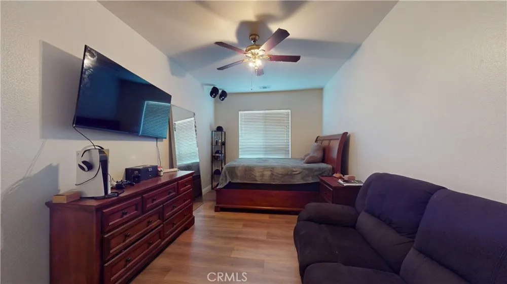 1801 Tully Hughson, CA 95326