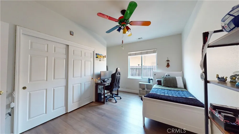 1801 Tully Hughson, CA 95326