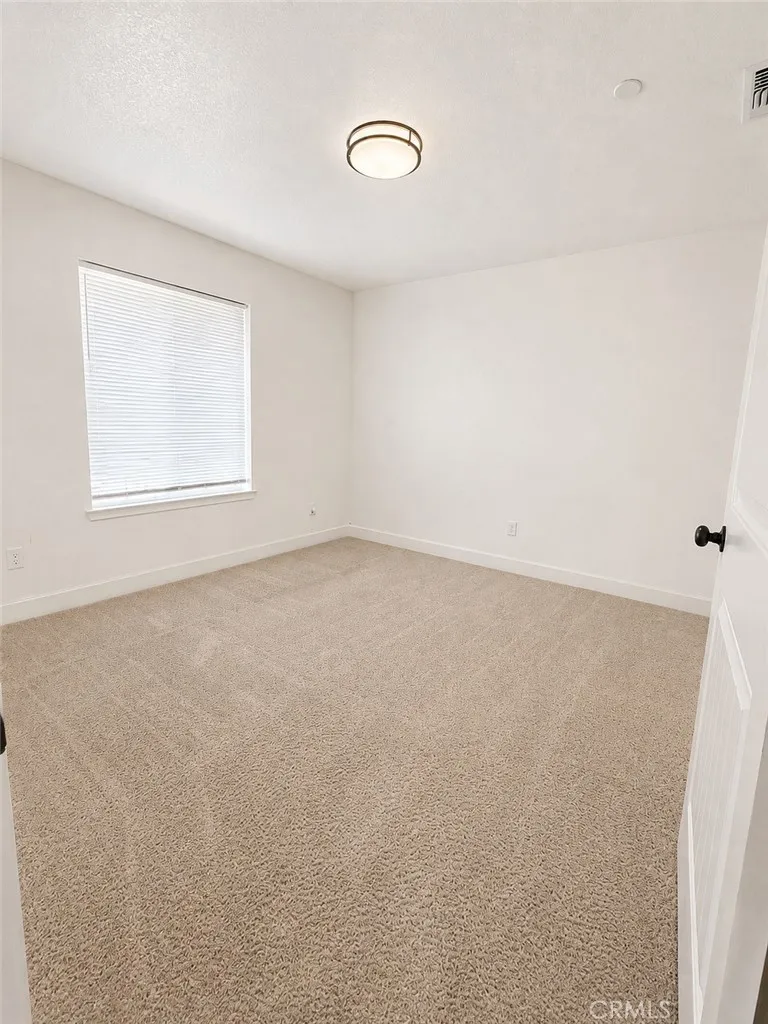 5082 Palisade Merced, CA 95348