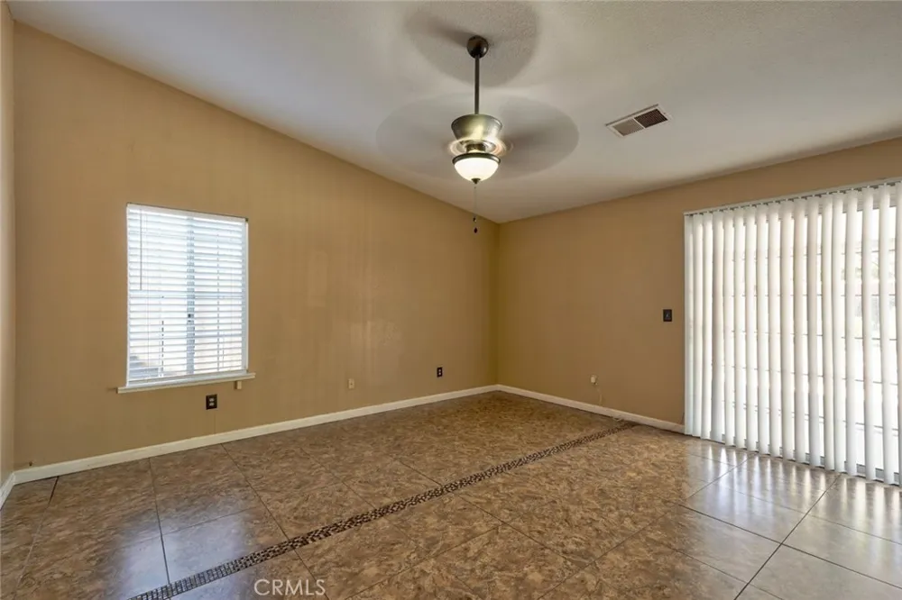 1111 E Donna Drive Merced, CA 95340