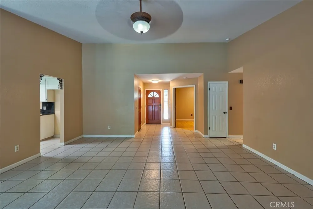 1111 E Donna Drive Merced, CA 95340