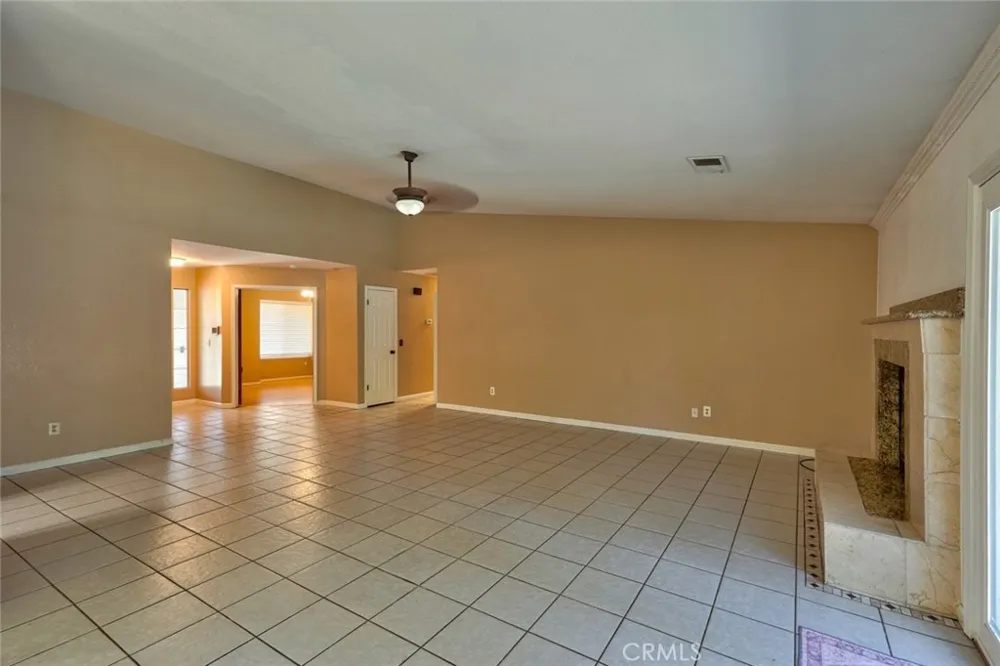 1111 E Donna Drive Merced, CA 95340