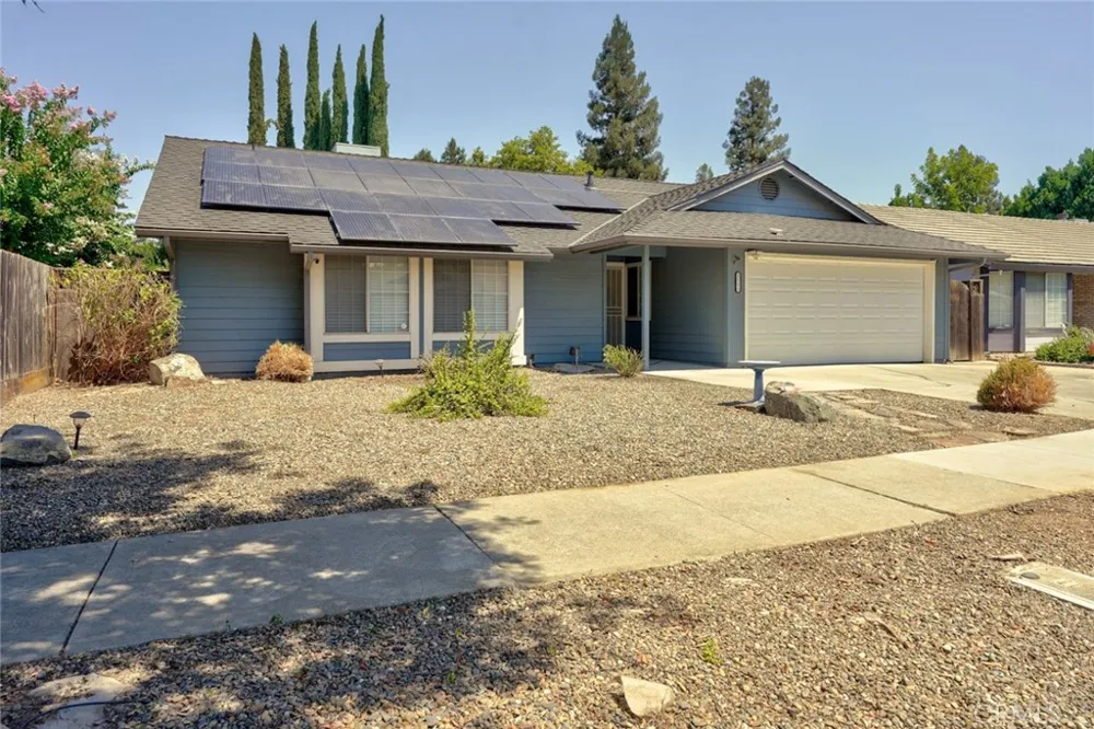 1111 E Donna Drive Merced, CA 95340