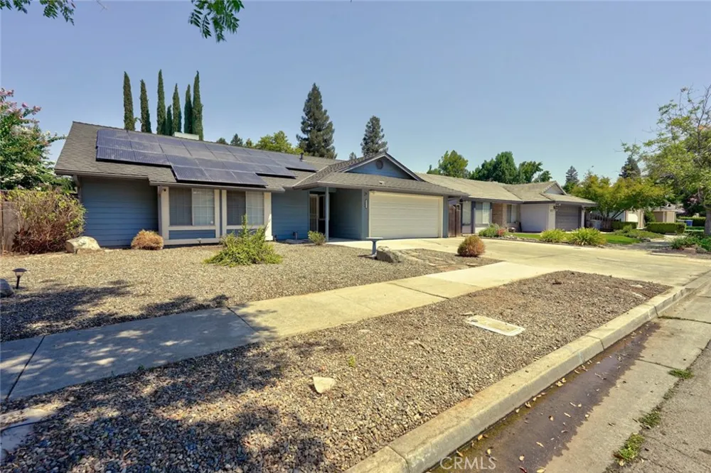 1111 E Donna Drive Merced, CA 95340