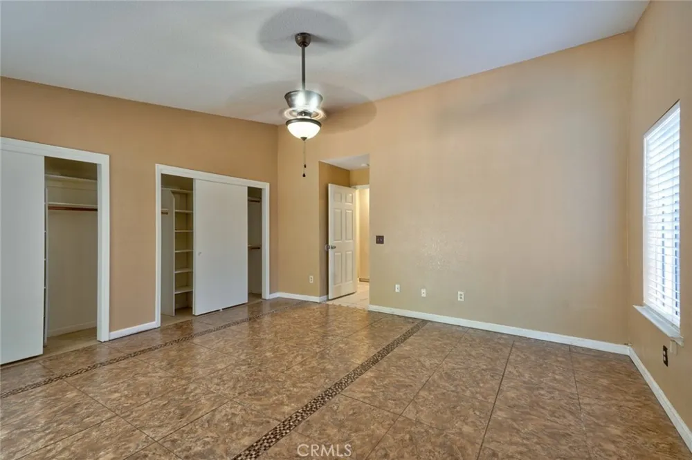 1111 E Donna Drive Merced, CA 95340