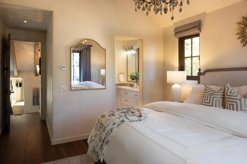26378 Isabella Avenue Carmel, CA 93923