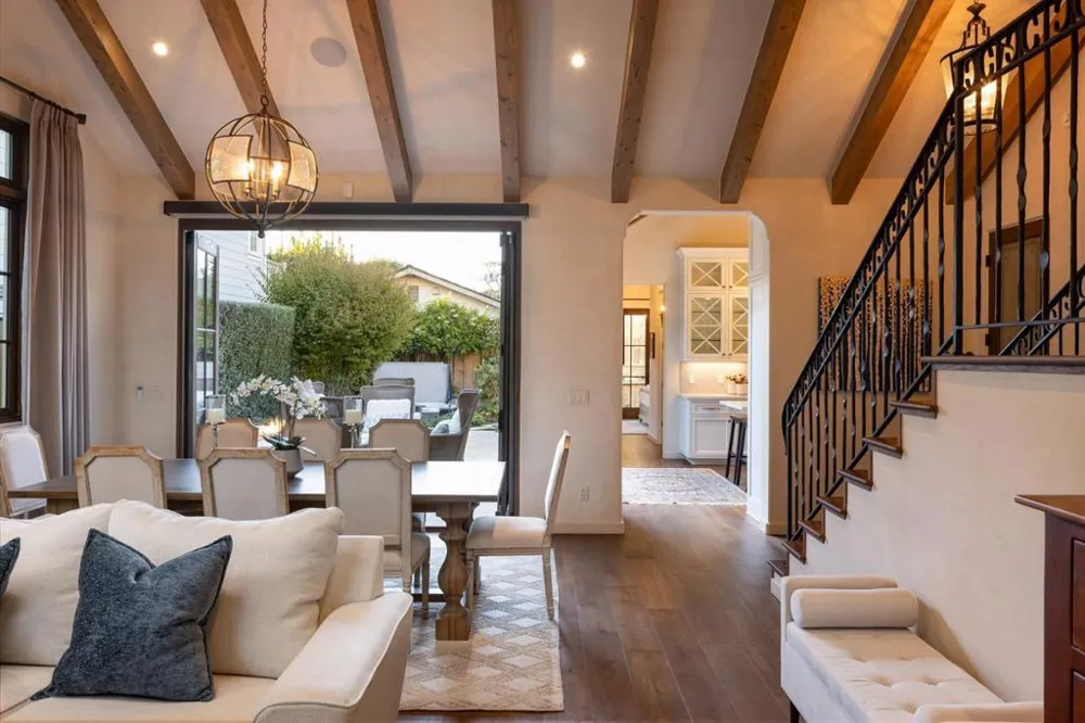26378 Isabella Avenue Carmel, CA 93923