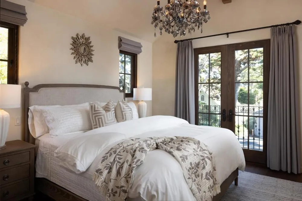 26378 Isabella Avenue Carmel, CA 93923