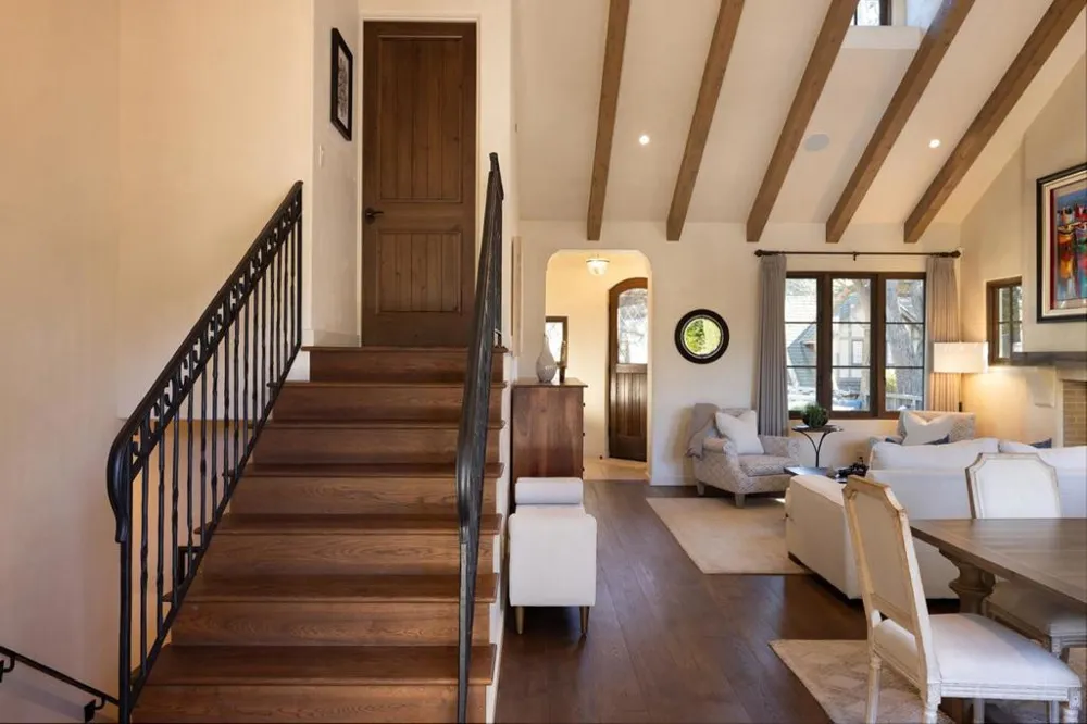 26378 Isabella Avenue Carmel, CA 93923