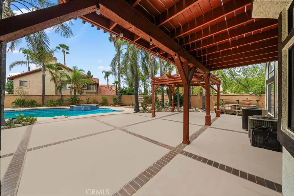 11259 Oak Brook Court Rancho Cucamonga, CA 91737