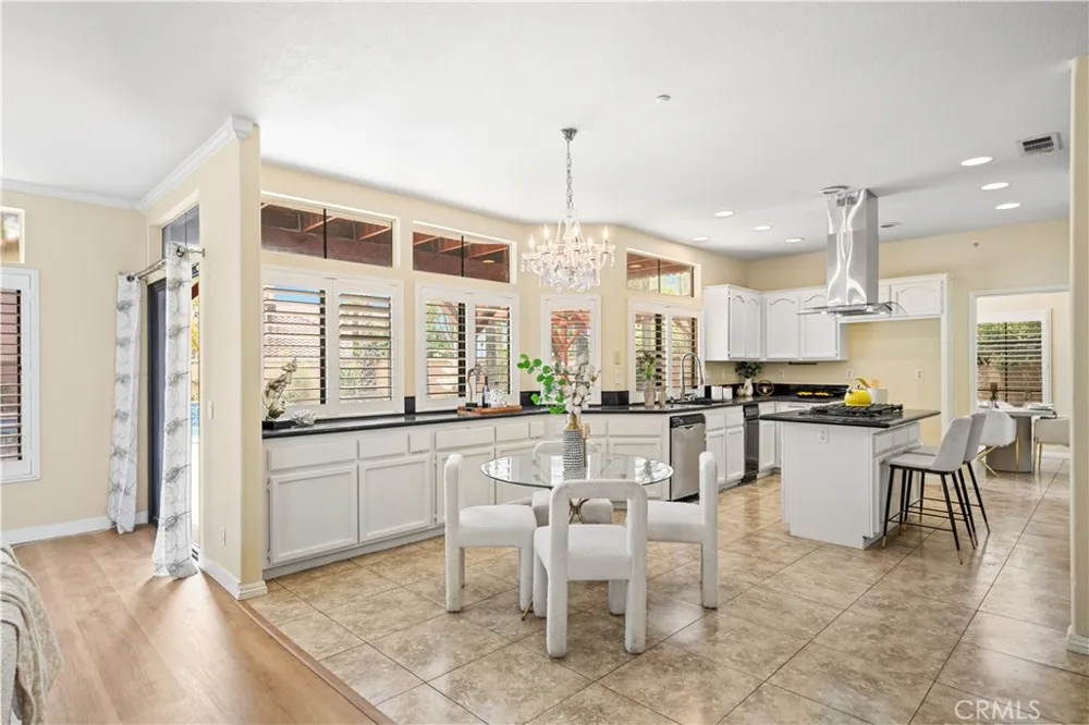 11259 Oak Brook Court Rancho Cucamonga, CA 91737