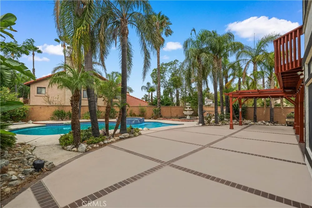 11259 Oak Brook Court Rancho Cucamonga, CA 91737