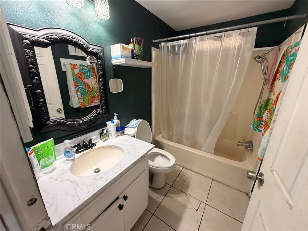350 E San Jacinto Avenue #56 Perris, CA 92571