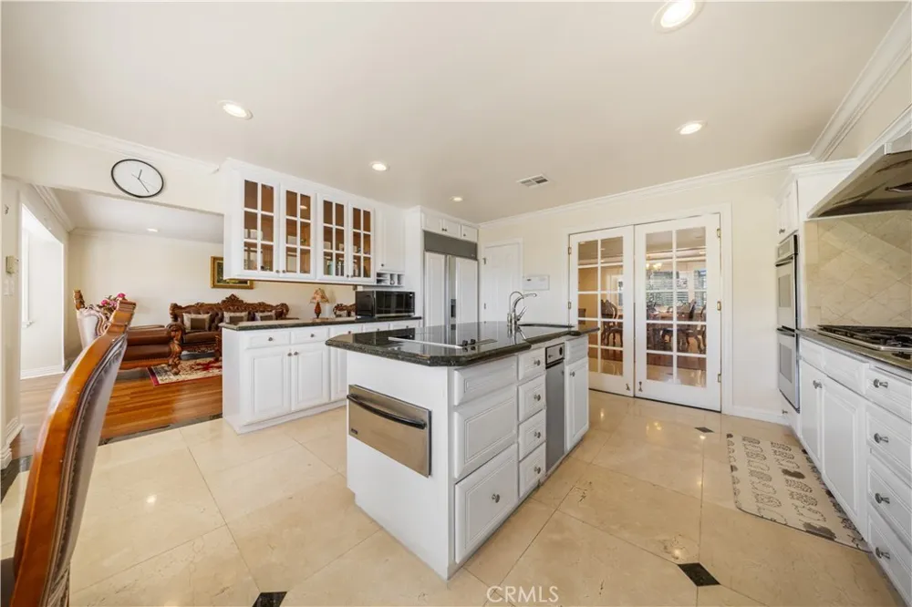24106 Lodge Pole Road Diamond Bar, CA 91765