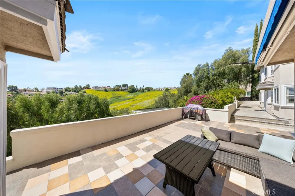 24106 Lodge Pole Road Diamond Bar, CA 91765