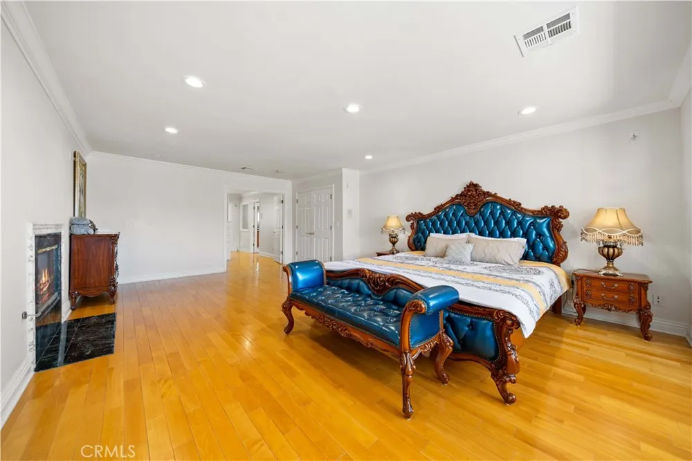 24106 Lodge Pole Road Diamond Bar, CA 91765