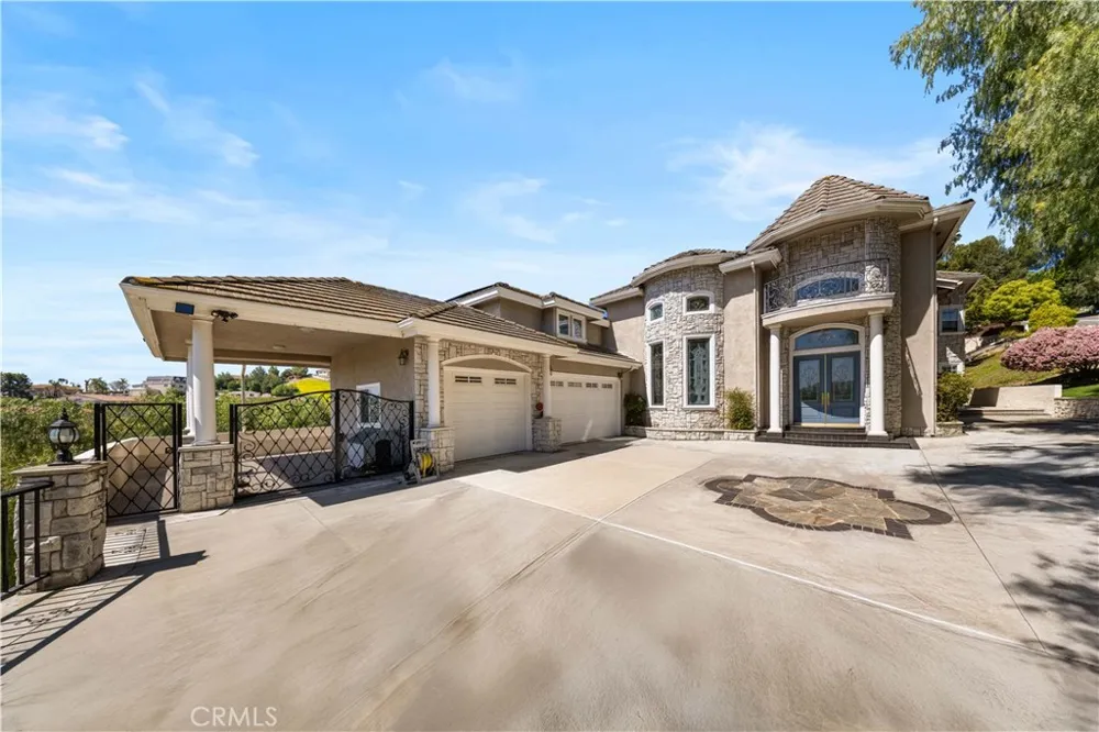 24106 Lodge Pole Road Diamond Bar, CA 91765