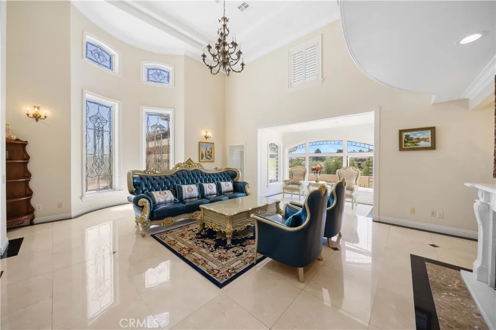 24106 Lodge Pole Road Diamond Bar, CA 91765