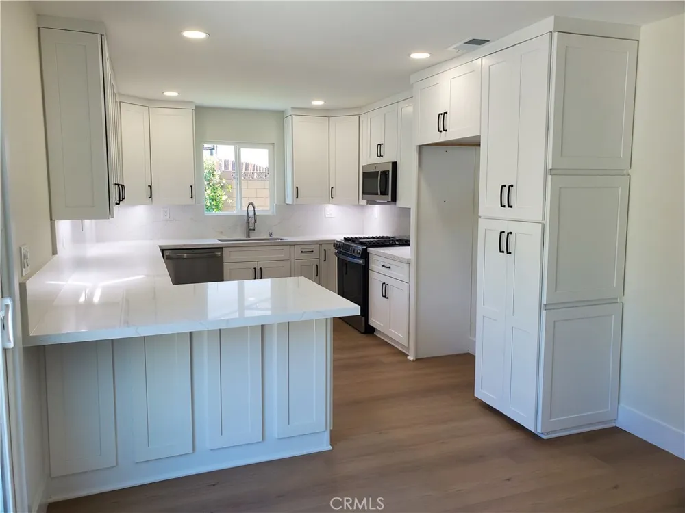 553 E Bellgrove Street San Dimas, CA 91773