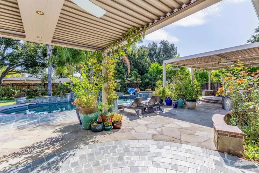 18625 SAGE COURT Saratoga, CA 95070