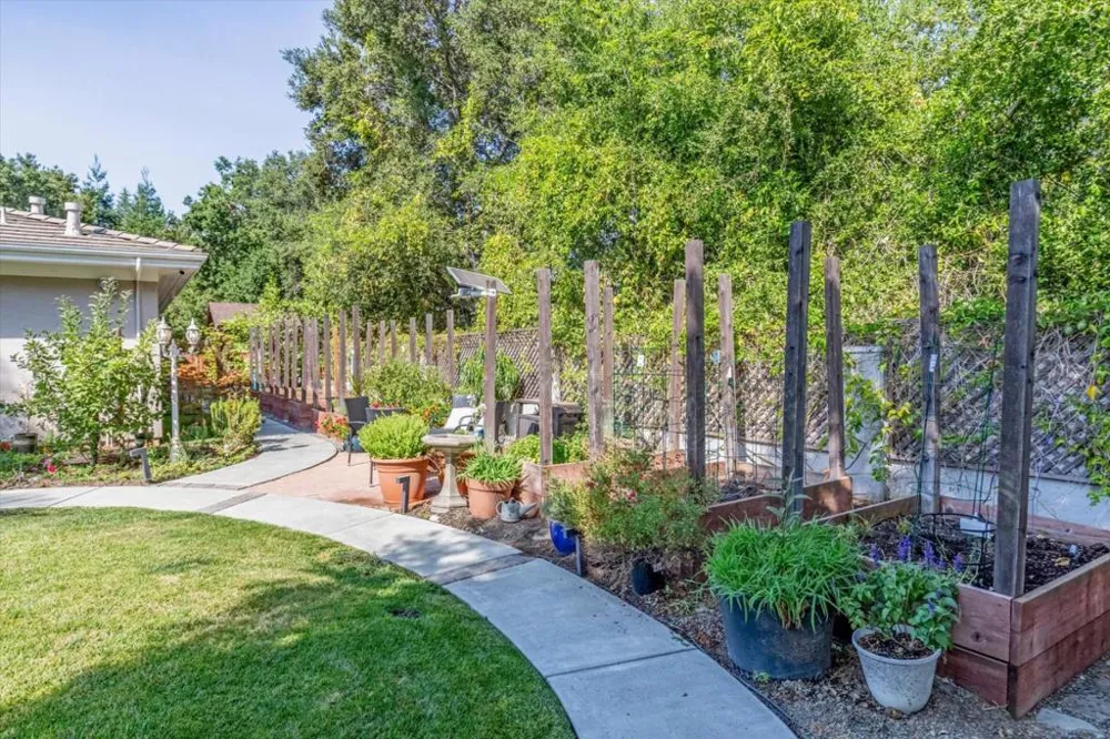 18625 SAGE COURT Saratoga, CA 95070