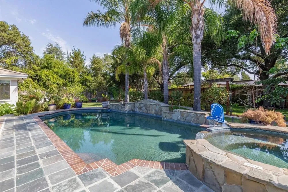 18625 SAGE COURT Saratoga, CA 95070