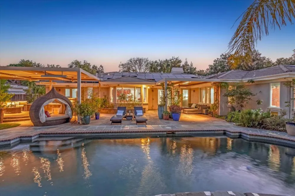 18625 SAGE COURT Saratoga, CA 95070