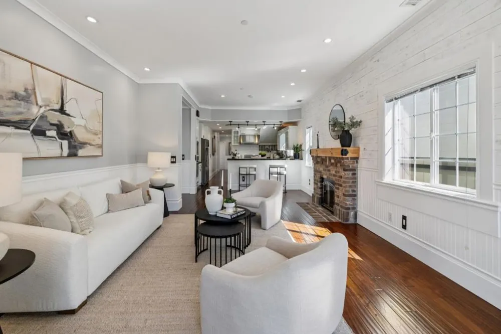 917 Howard Avenue Burlingame, CA 94010