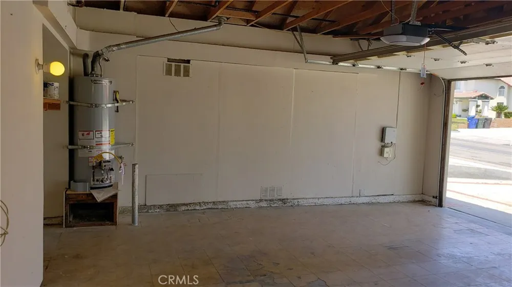 8739 Belladona Riverside, CA 92508