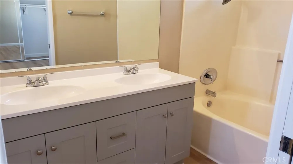 8739 Belladona Riverside, CA 92508