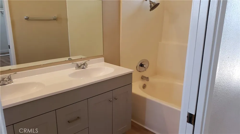 8739 Belladona Riverside, CA 92508