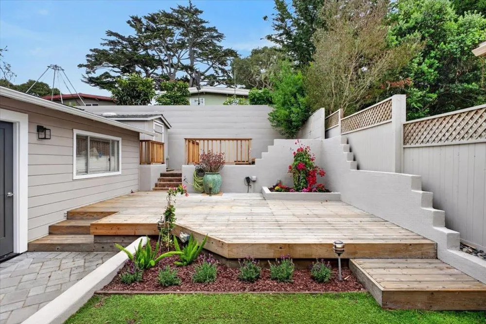 1107 David Avenue Pacific Grove, CA 93950