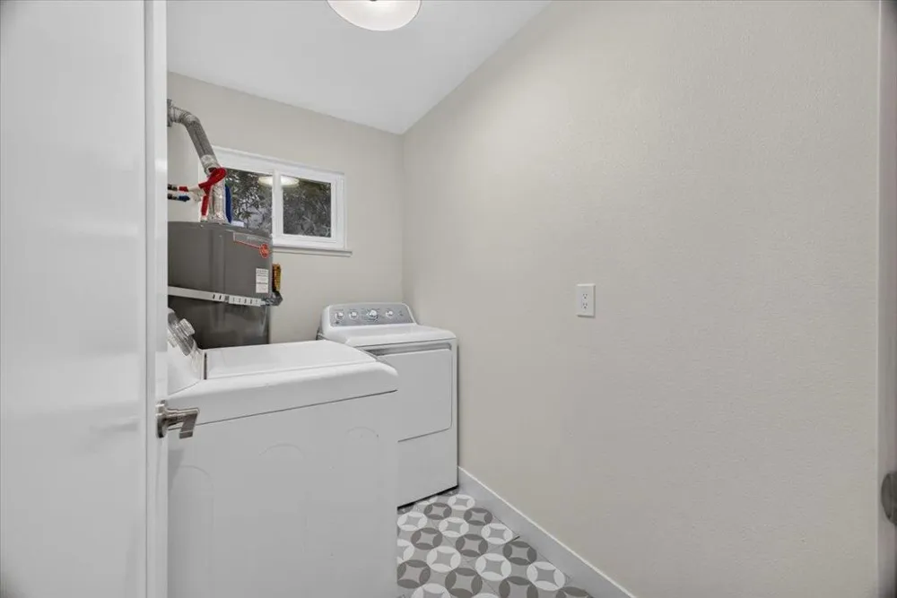 1107 David Avenue Pacific Grove, CA 93950