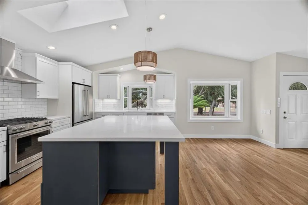 1107 David Avenue Pacific Grove, CA 93950