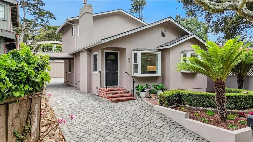 1107 David Avenue Pacific Grove, CA 93950