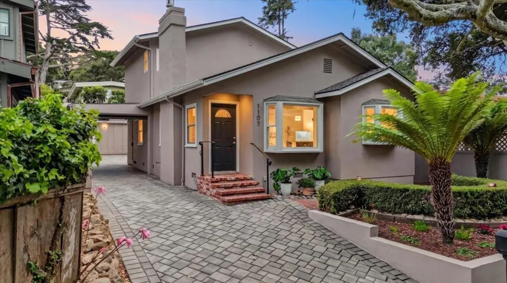 1107 David Avenue Pacific Grove, CA 93950