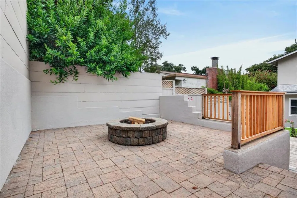 1107 David Avenue Pacific Grove, CA 93950