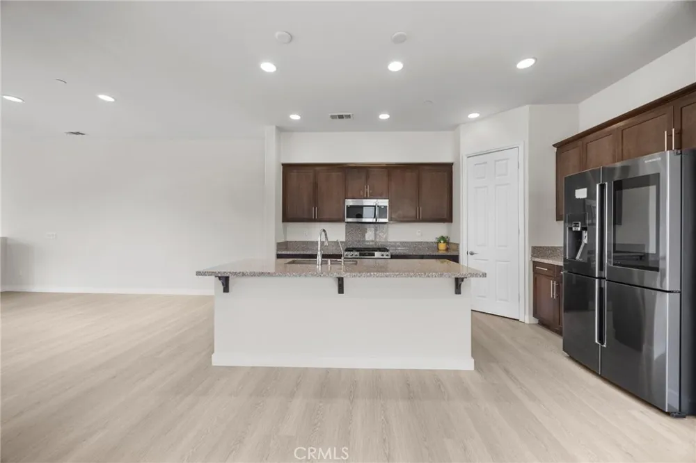 90 Renewal Irvine, CA 92618