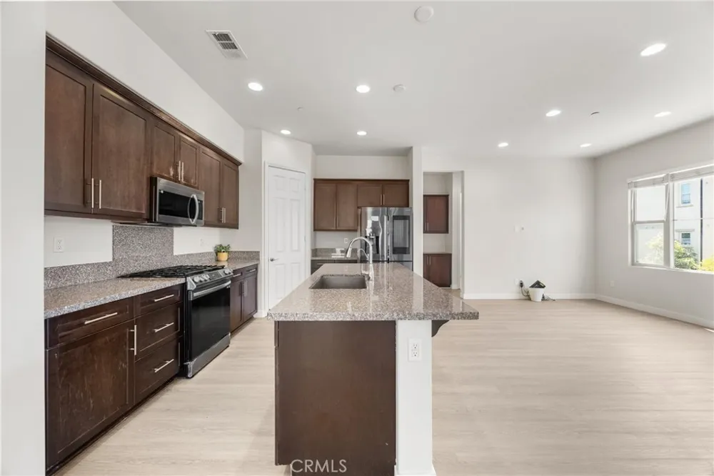 90 Renewal Irvine, CA 92618