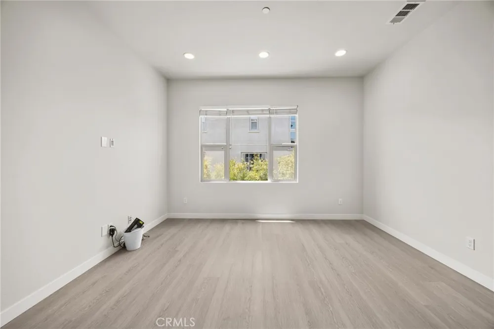 90 Renewal Irvine, CA 92618