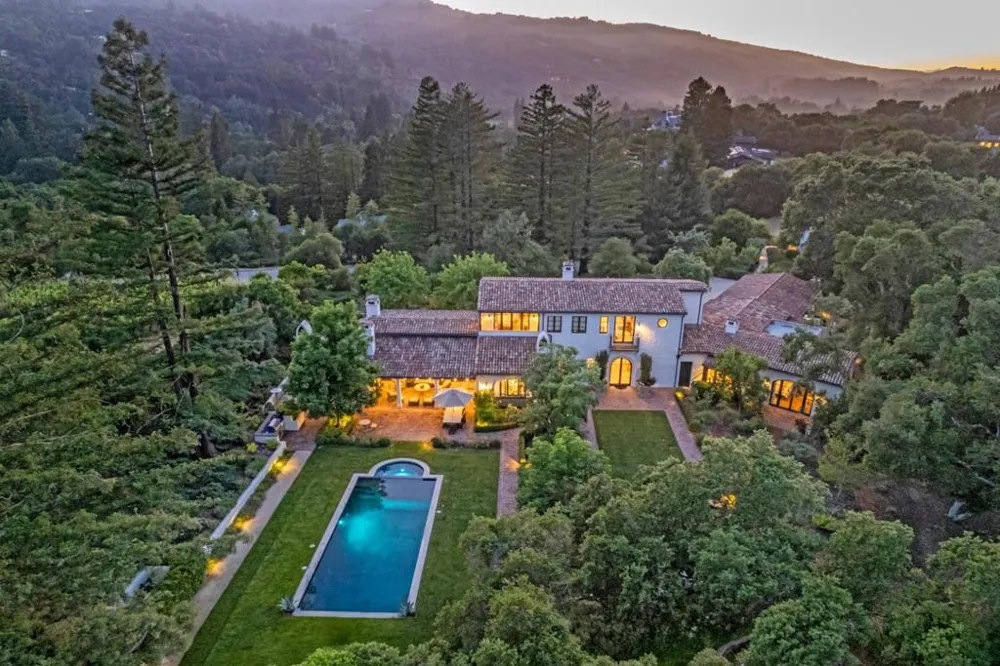 180 Farm Road Woodside, CA 94062