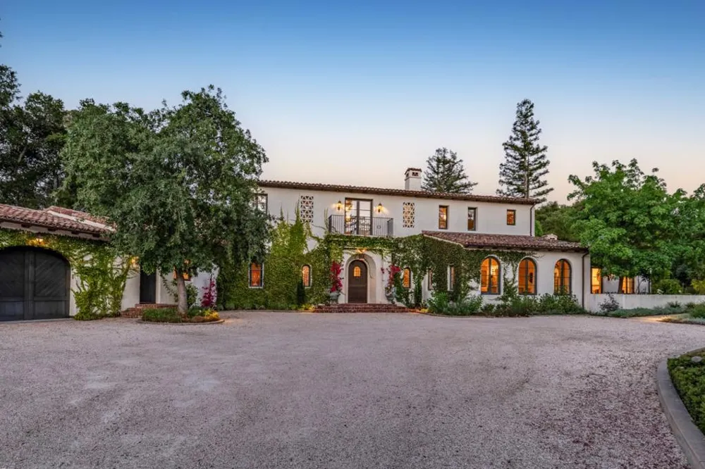 180 Farm Road Woodside, CA 94062