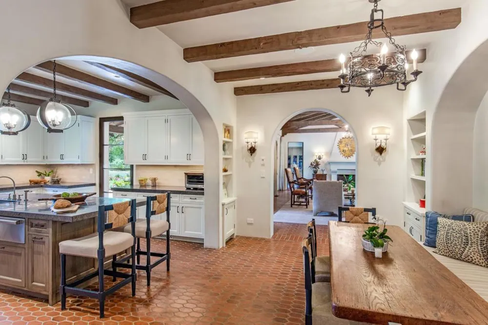 180 Farm Road Woodside, CA 94062