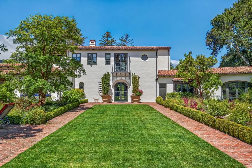 180 Farm Road Woodside, CA 94062