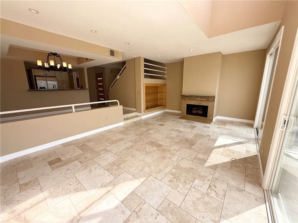 3382 Tempe Drive Huntington Beach, CA 92649