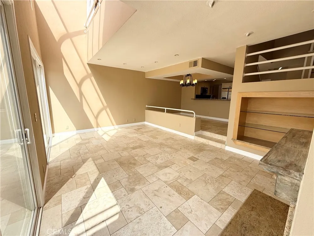 3382 Tempe Drive Huntington Beach, CA 92649