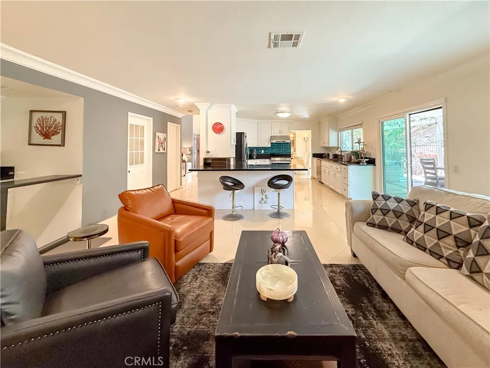 24168 Avenida Rancheros Diamond Bar, CA 91765